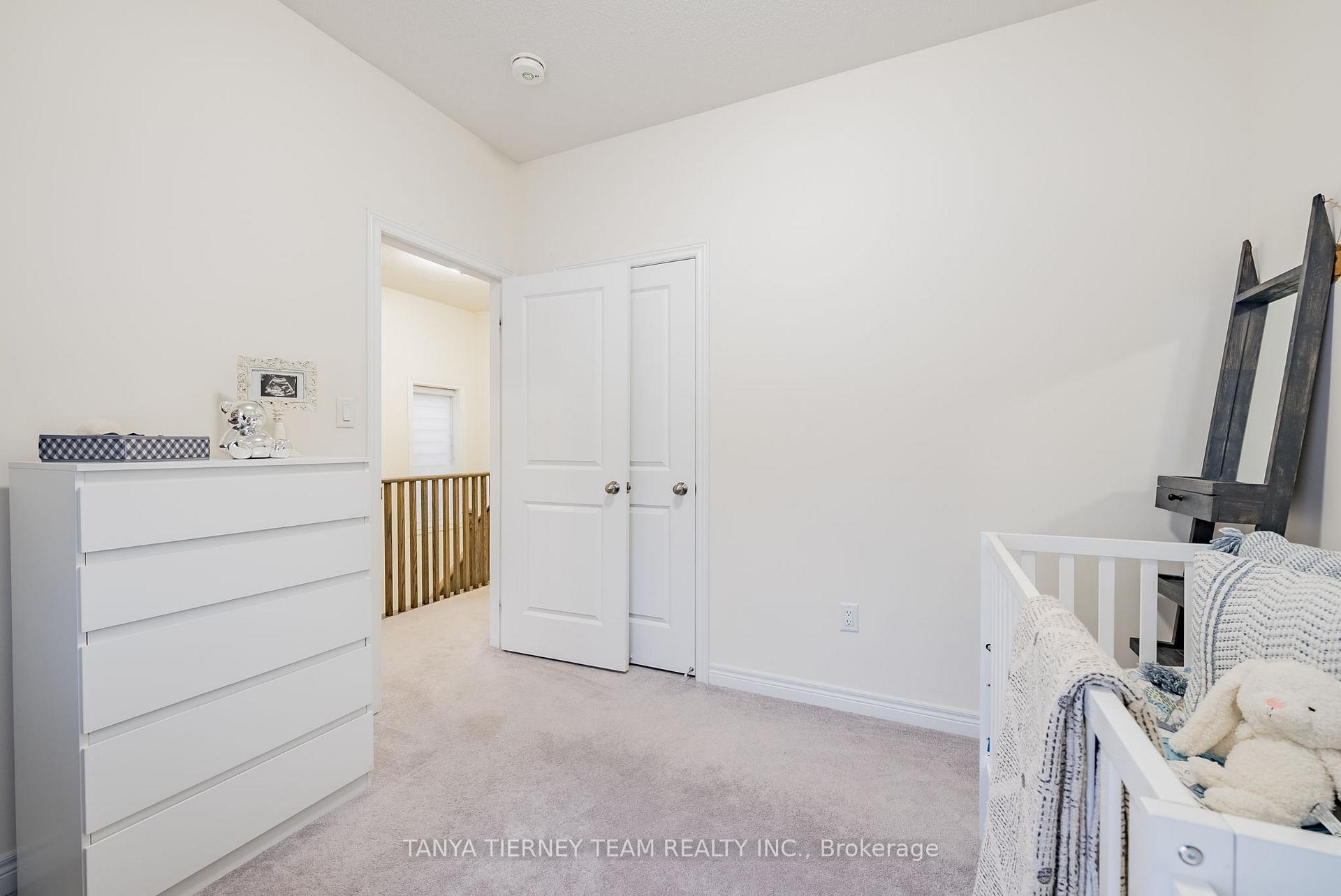 Photo 21 of 49 Conarty Crescent, Whitby, Rural Whitby — HOMEH