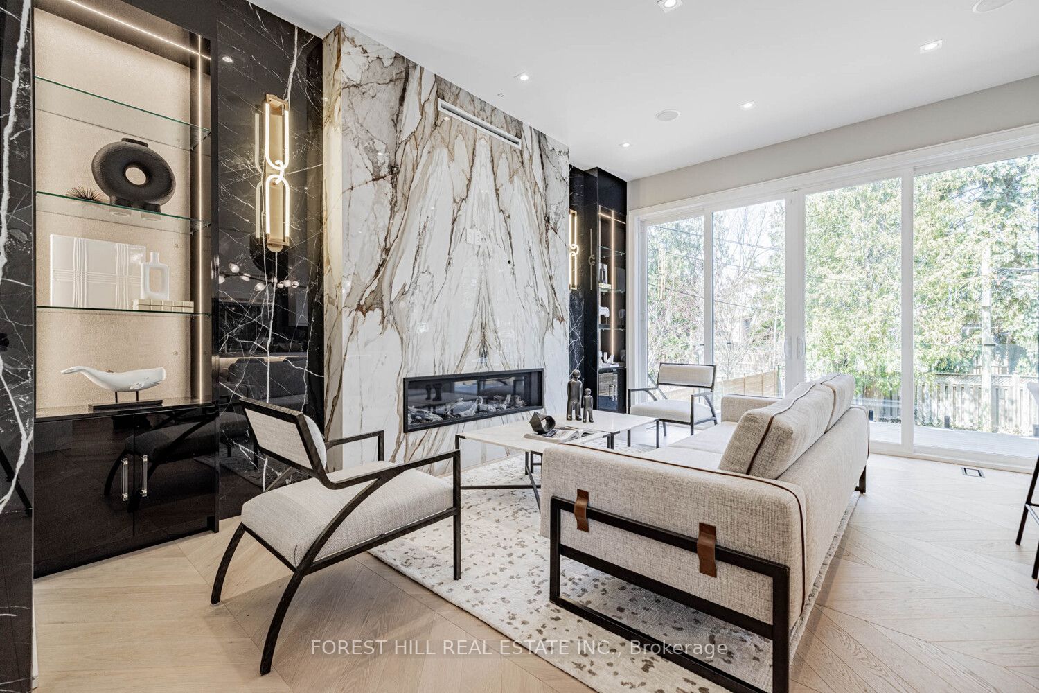 Photo 5 of 584 Broadway Avenue, Toronto, Leaside — HOMEH