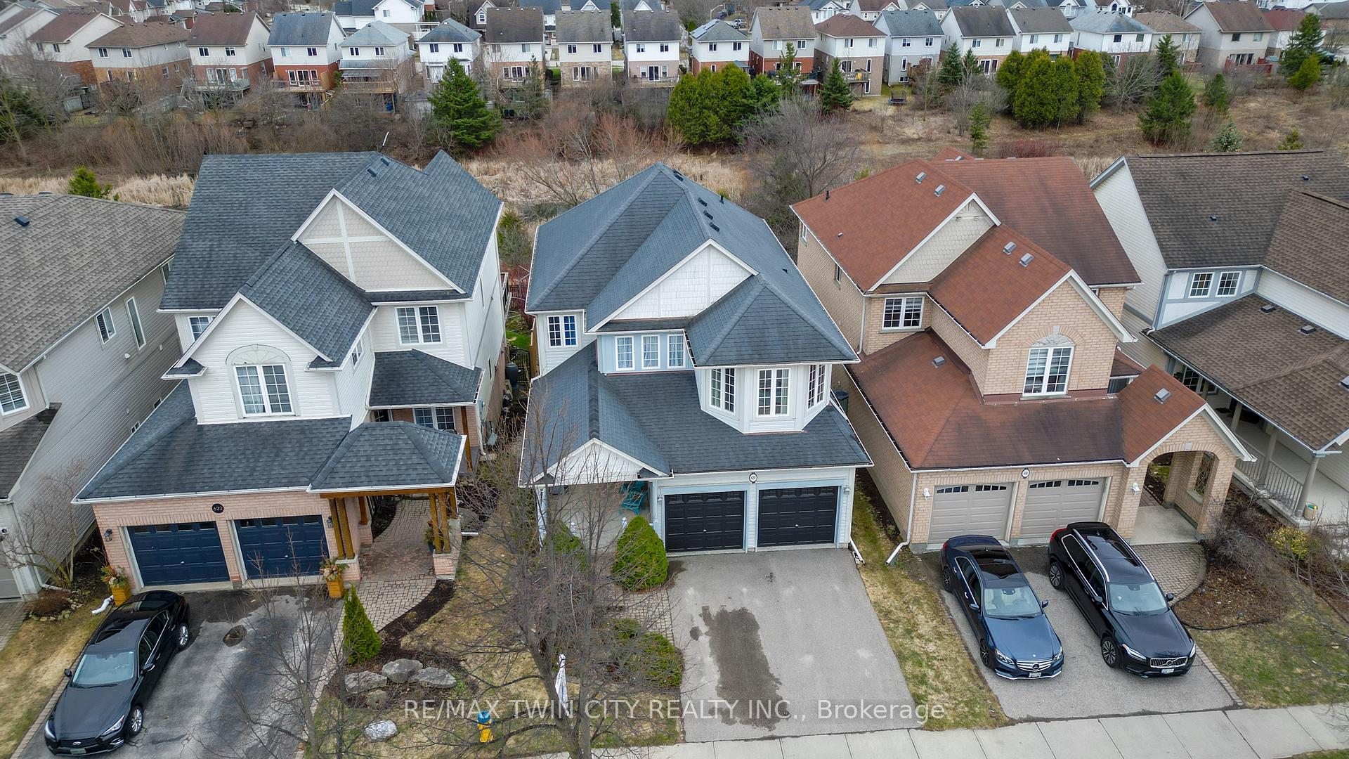 Photo 37 of 620 Yarmouth Drive, Waterloo — HOMEH