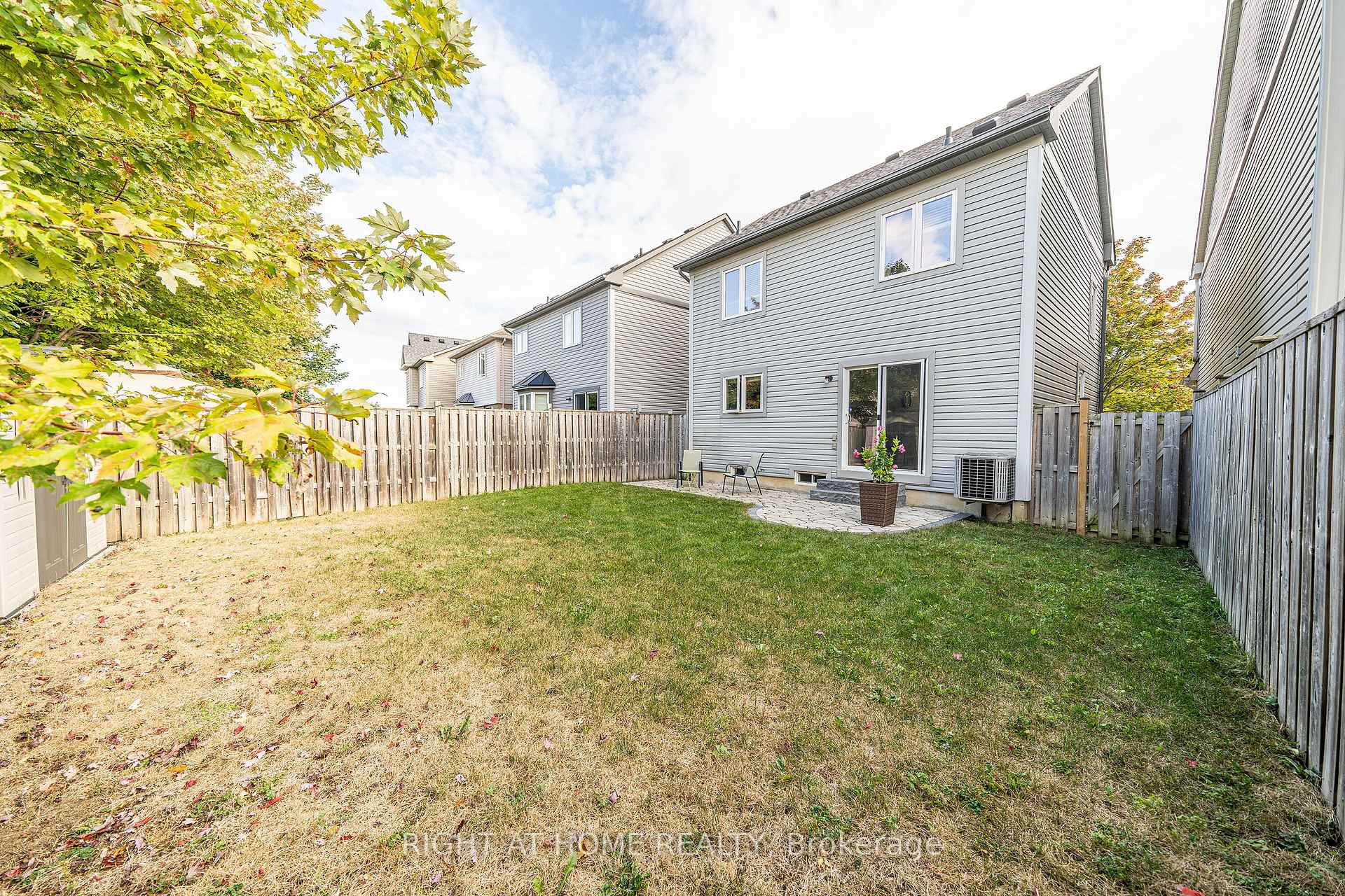Photo 10 of 2331 Winlord Place, Oshawa, Windfields — HOMEH
