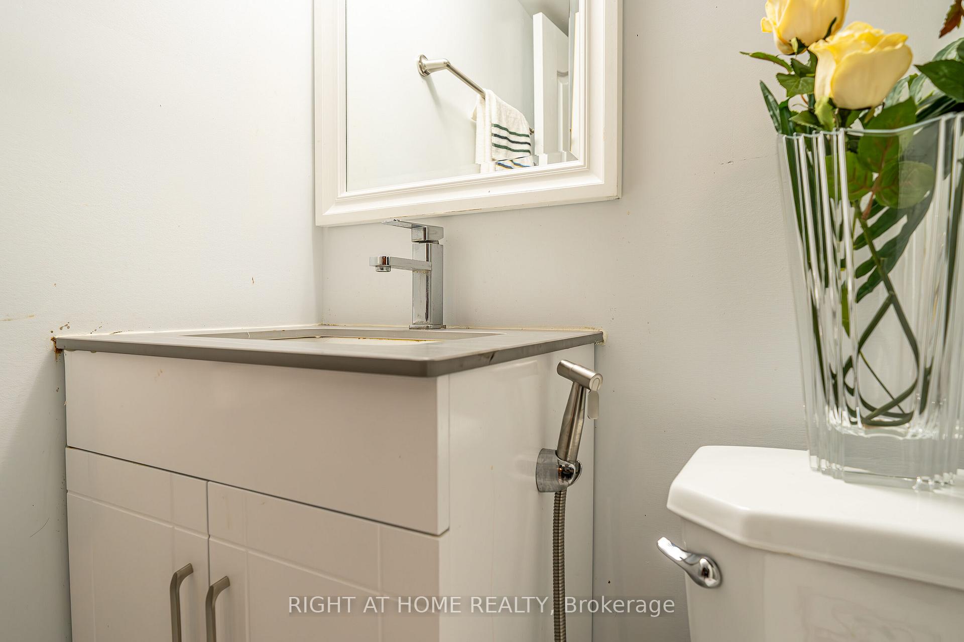 Photo 5 of 2331 Winlord Place, Oshawa, Windfields — HOMEH