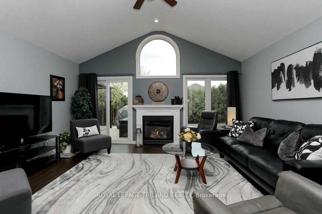 Photo 12 of 40 Pear Tree Avenue, St. Thomas — HOMEH