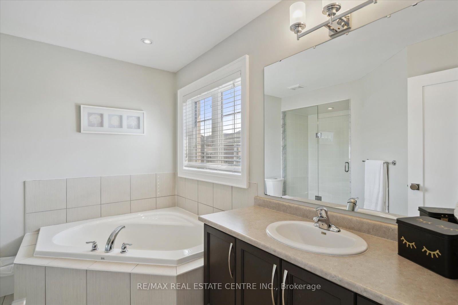 Photo 26 of 175 Shrewsbury Drive, Whitby, Brooklin — HOMEH