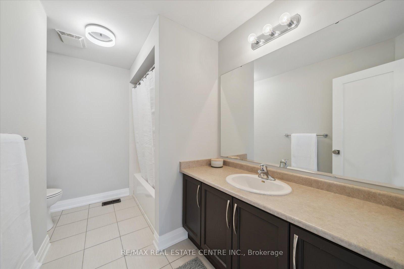 Photo 29 of 175 Shrewsbury Drive, Whitby, Brooklin — HOMEH