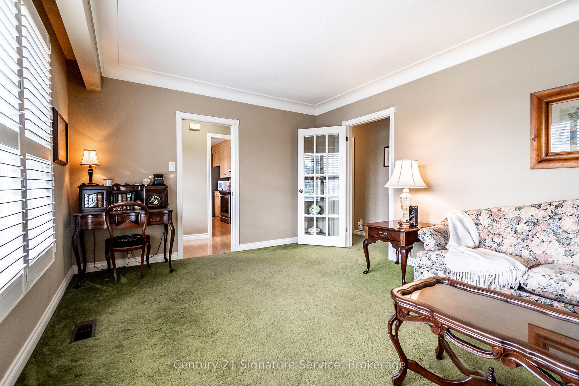 Photo 2 of 275 Lakeshore Road, St. Catharines, Lakeshore — HOMEH