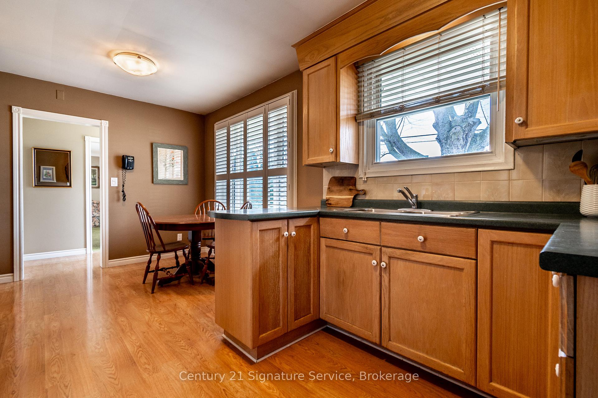 Photo 37 of 275 Lakeshore Road, St. Catharines, Lakeshore — HOMEH