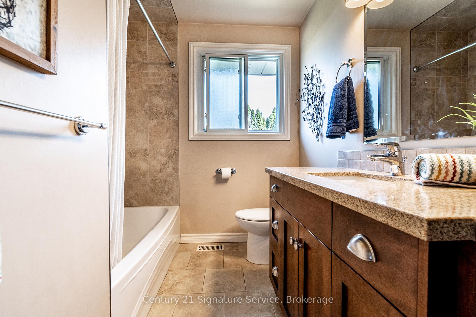 Photo 29 of 275 Lakeshore Road, St. Catharines, Lakeshore — HOMEH
