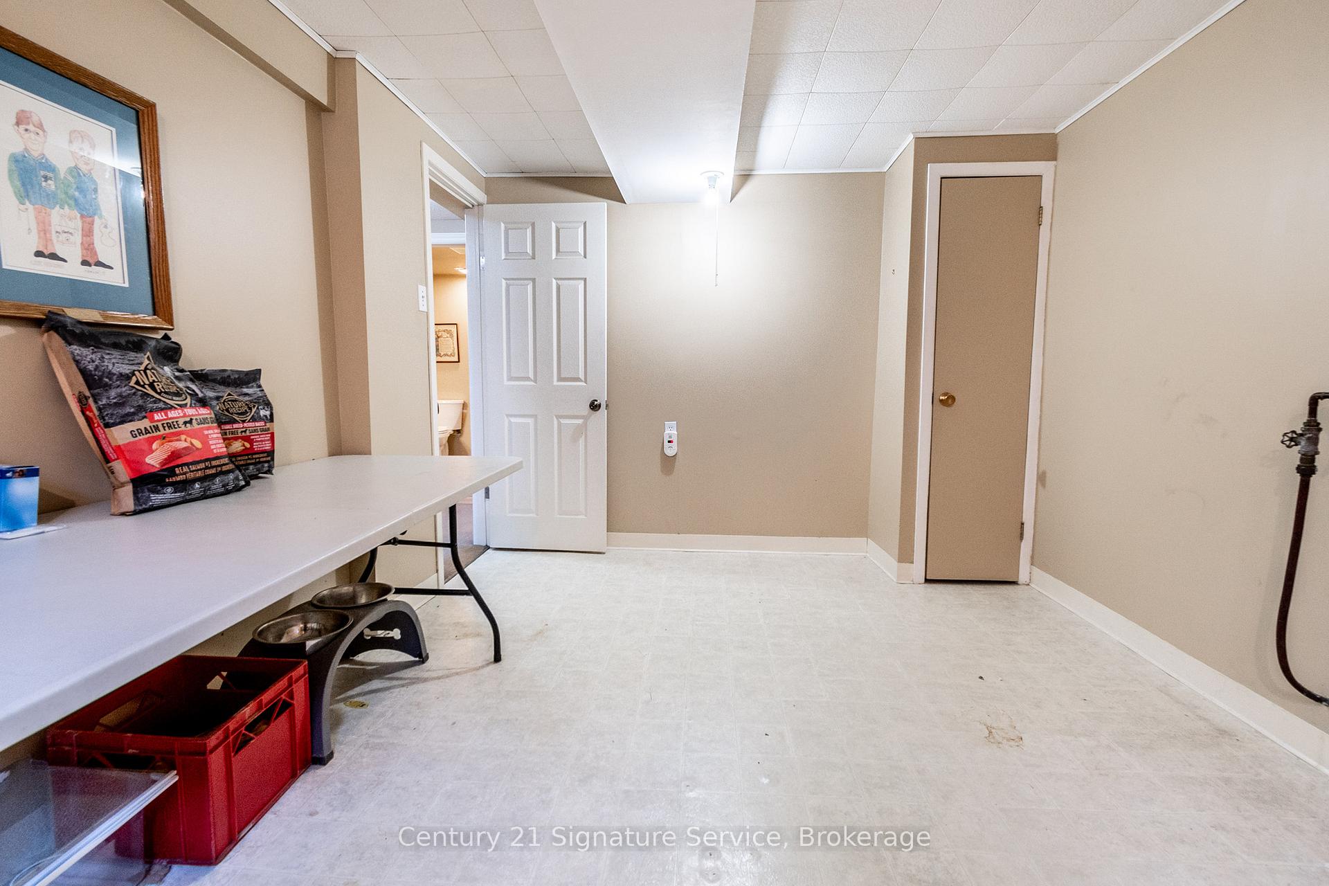 Photo 12 of 275 Lakeshore Road, St. Catharines, Lakeshore — HOMEH