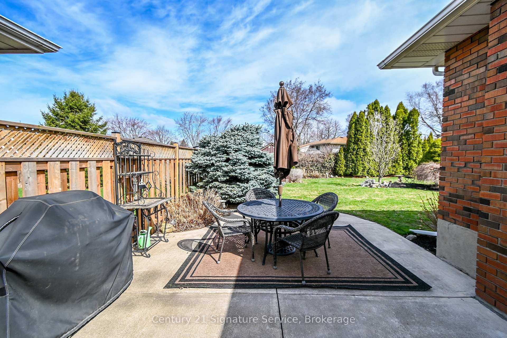 Photo 32 of 275 Lakeshore Road, St. Catharines, Lakeshore — HOMEH