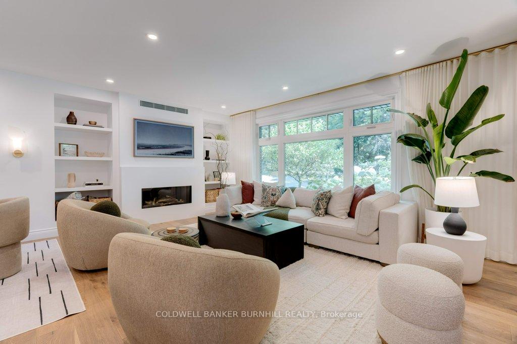 Photo 11 of 380 Abbott Road, Burlington, Roseland — HOMEH
