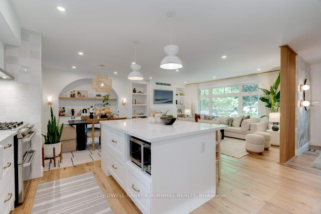 Photo 21 of 380 Abbott Road, Burlington, Roseland — HOMEH
