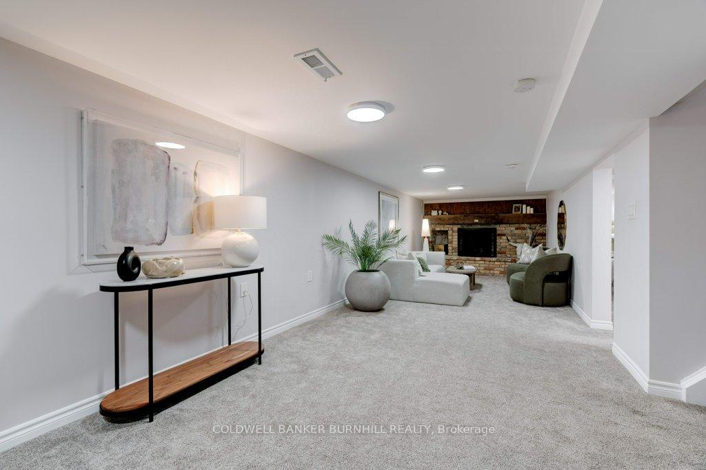 Photo 34 of 380 Abbott Road, Burlington, Roseland — HOMEH