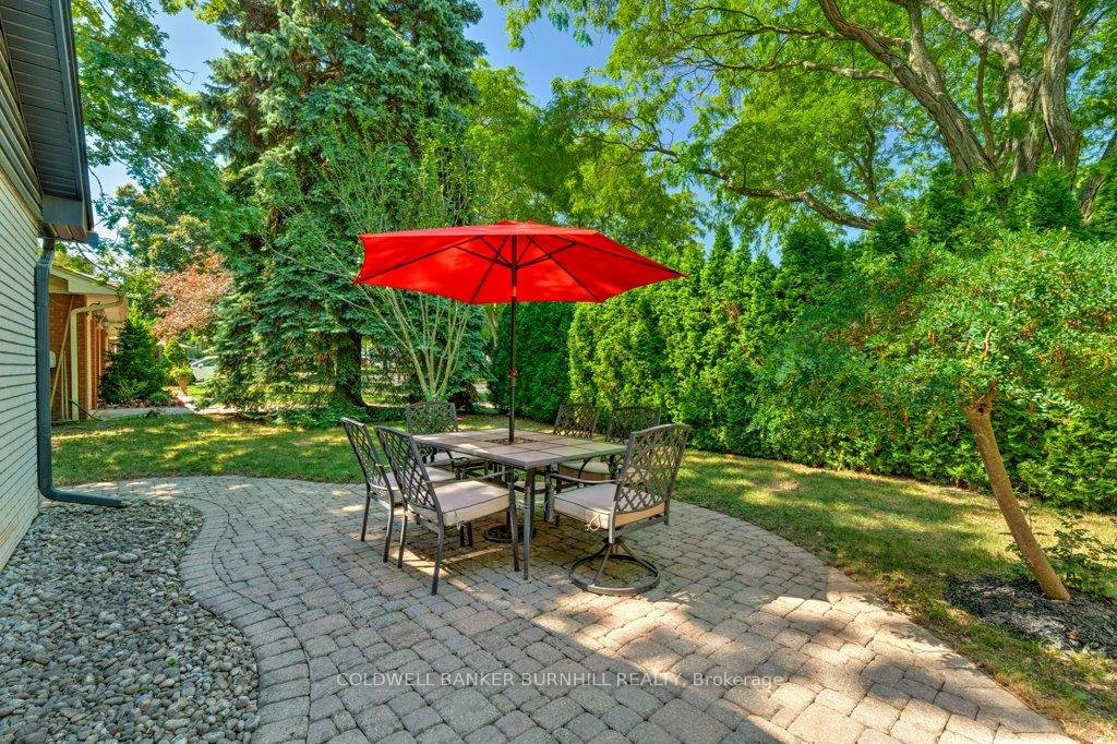 Photo 40 of 380 Abbott Road, Burlington, Roseland — HOMEH