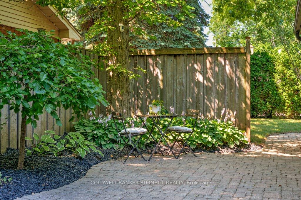 Photo 46 of 380 Abbott Road, Burlington, Roseland — HOMEH