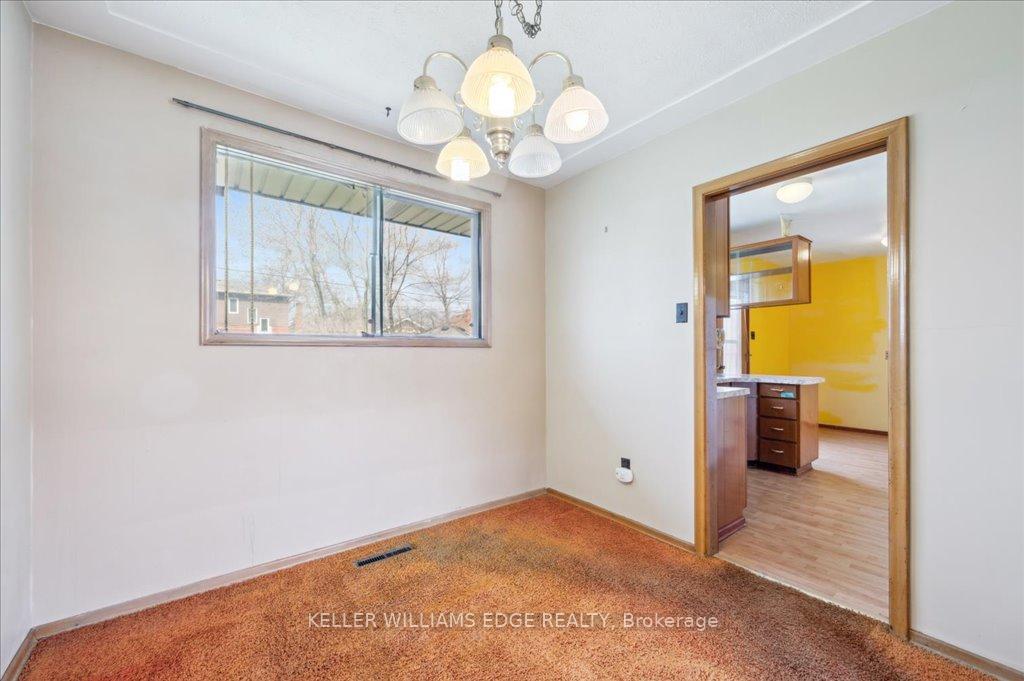 Photo 12 of 7 Jasper Drive, Hamilton, Stoney Creek — HOMEH