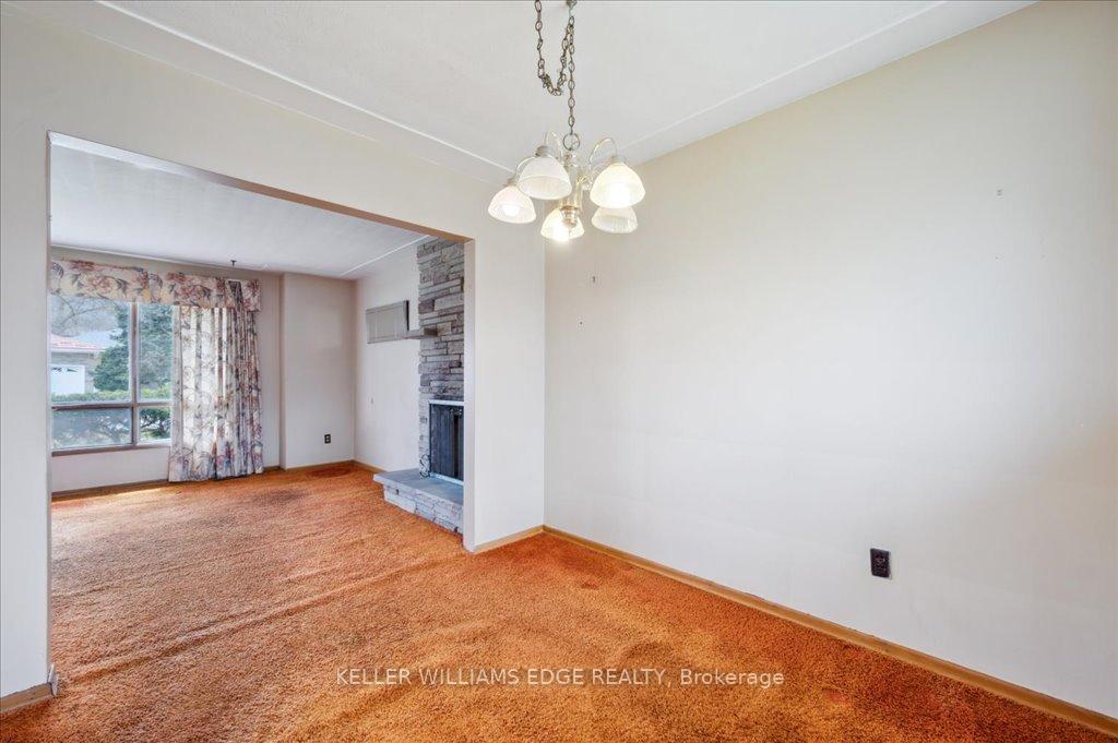 Photo 13 of 7 Jasper Drive, Hamilton, Stoney Creek — HOMEH