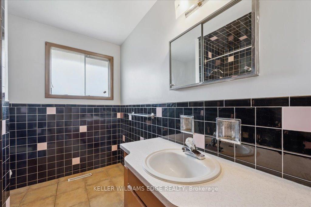 Photo 40 of 7 Jasper Drive, Hamilton, Stoney Creek — HOMEH