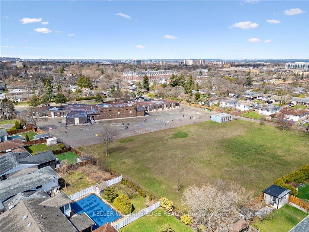 Photo 32 of 7 Jasper Drive, Hamilton, Stoney Creek — HOMEH