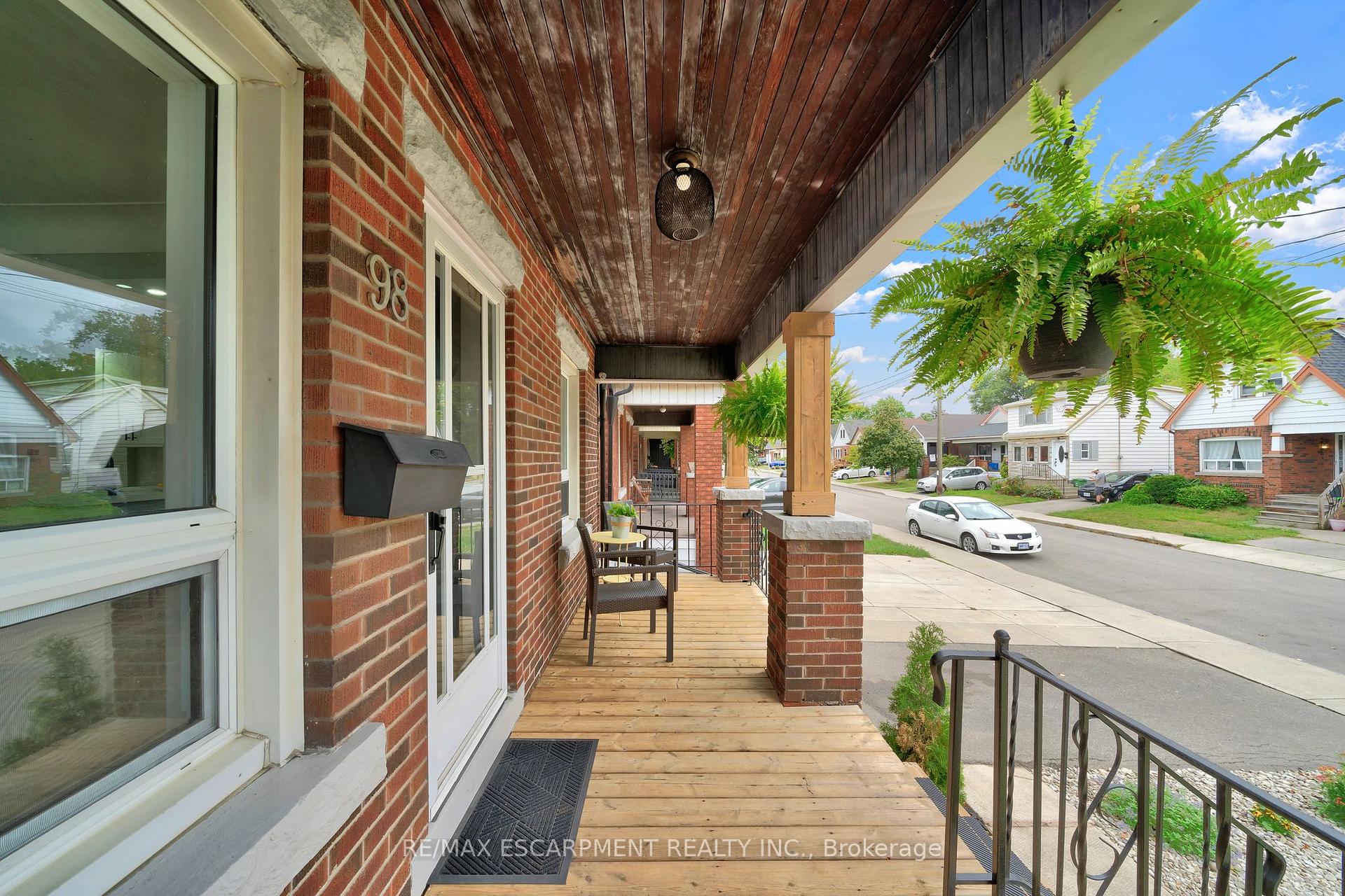 Photo 8 of 98 Cope Street, Hamilton, Homeside — HOMEH
