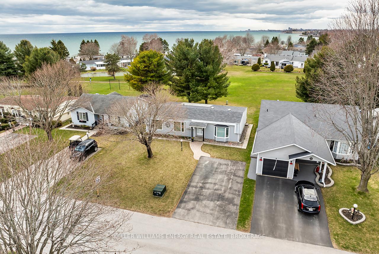 Front of 14 Fairway Drive