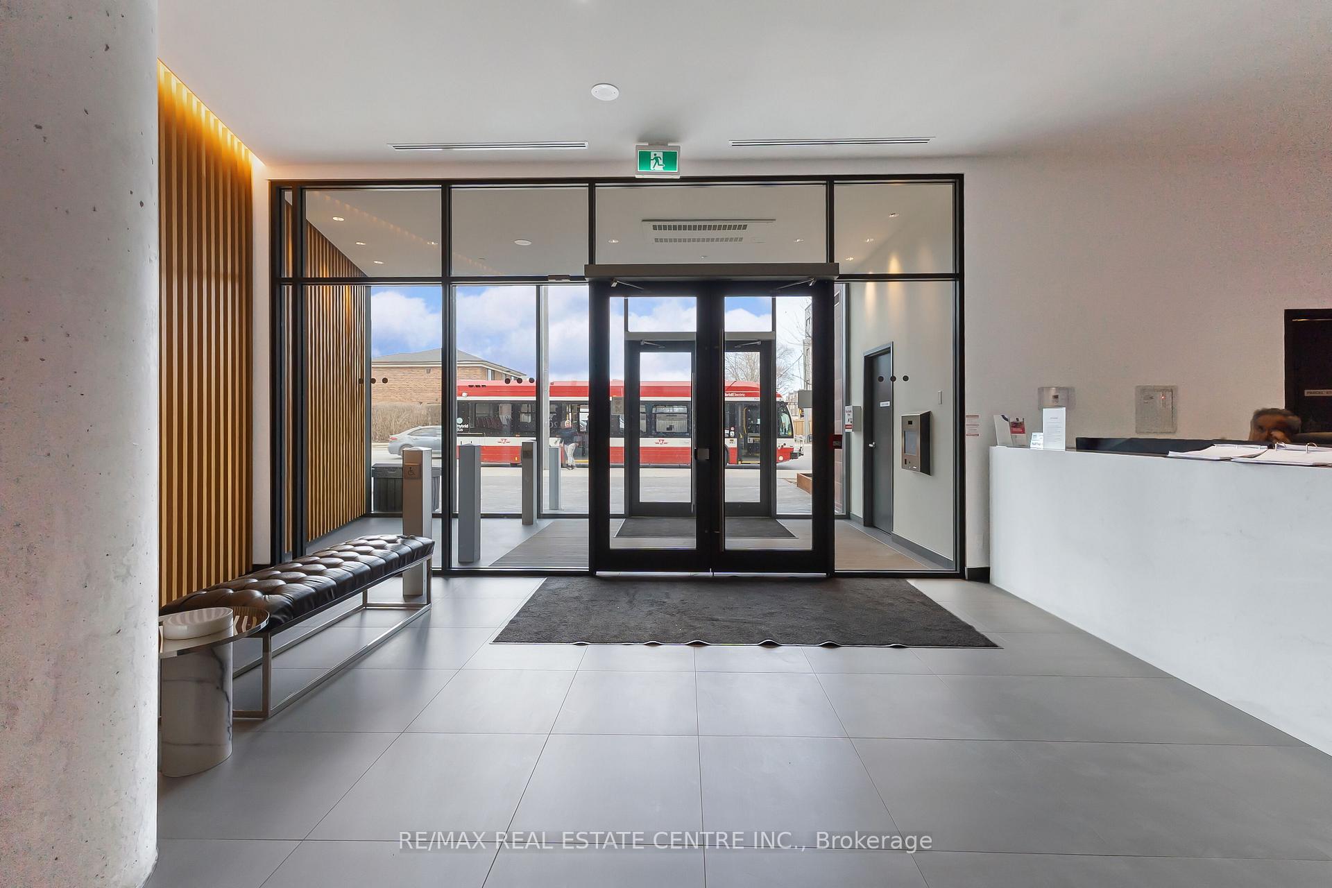 Photo 4 of Unit 1120, 120 Varna Drive, Toronto, Englemount-Lawrence — HOMEH