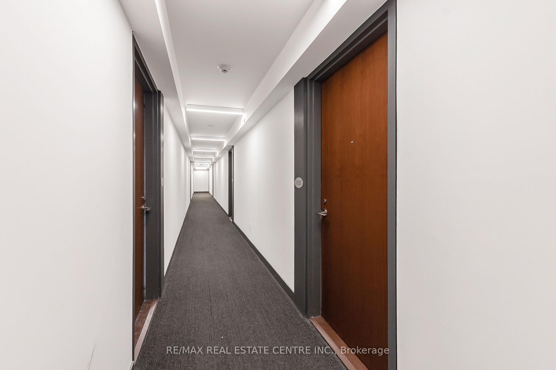 Photo 7 of Unit 1120, 120 Varna Drive, Toronto, Englemount-Lawrence — HOMEH
