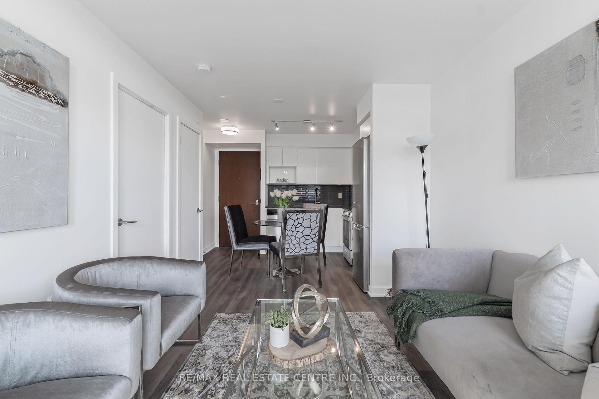 Photo 16 of Unit 1120, 120 Varna Drive, Toronto, Englemount-Lawrence — HOMEH