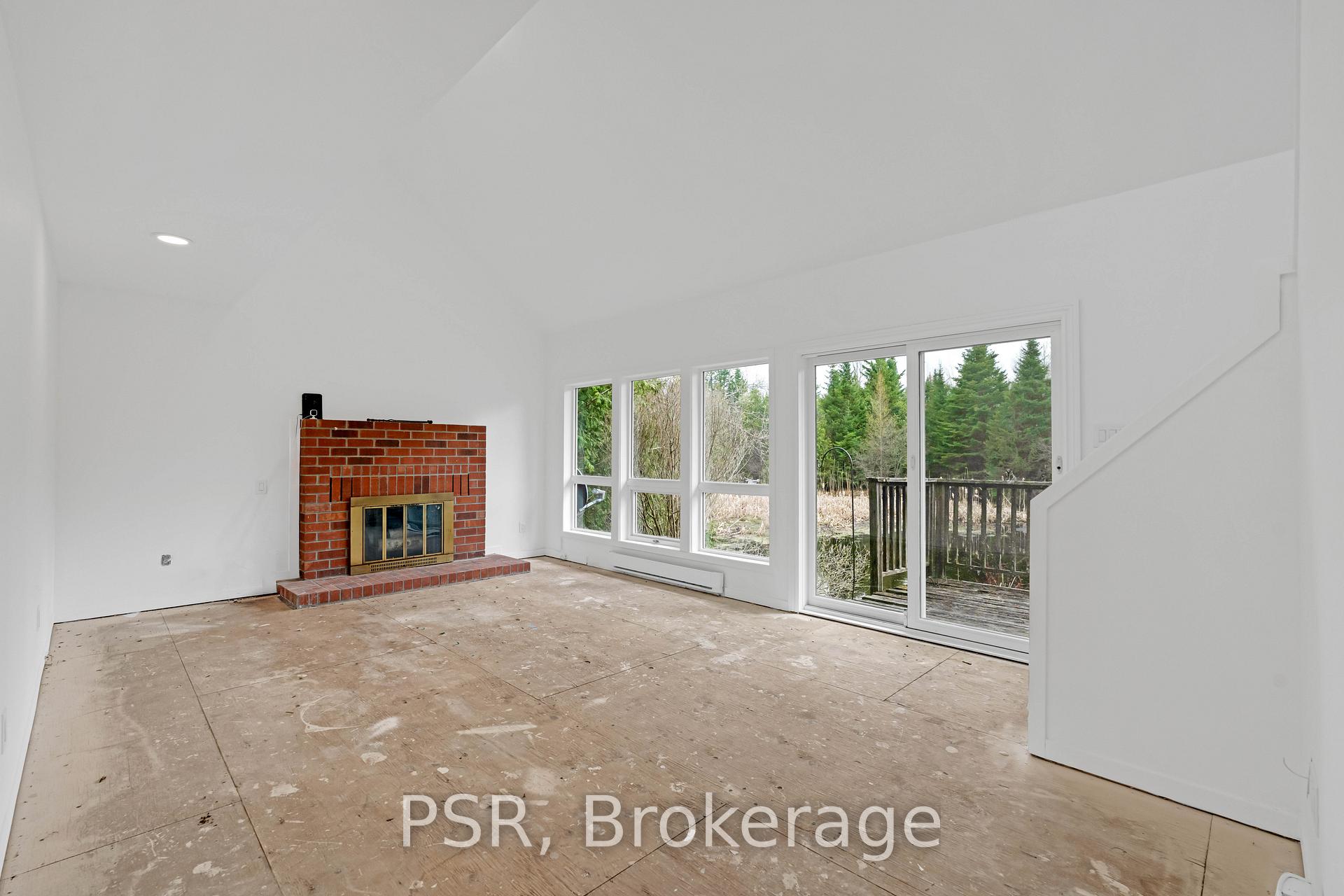 Photo 20 of 461 Ravenshoe Road, Uxbridge, Rural Uxbridge — HOMEH
