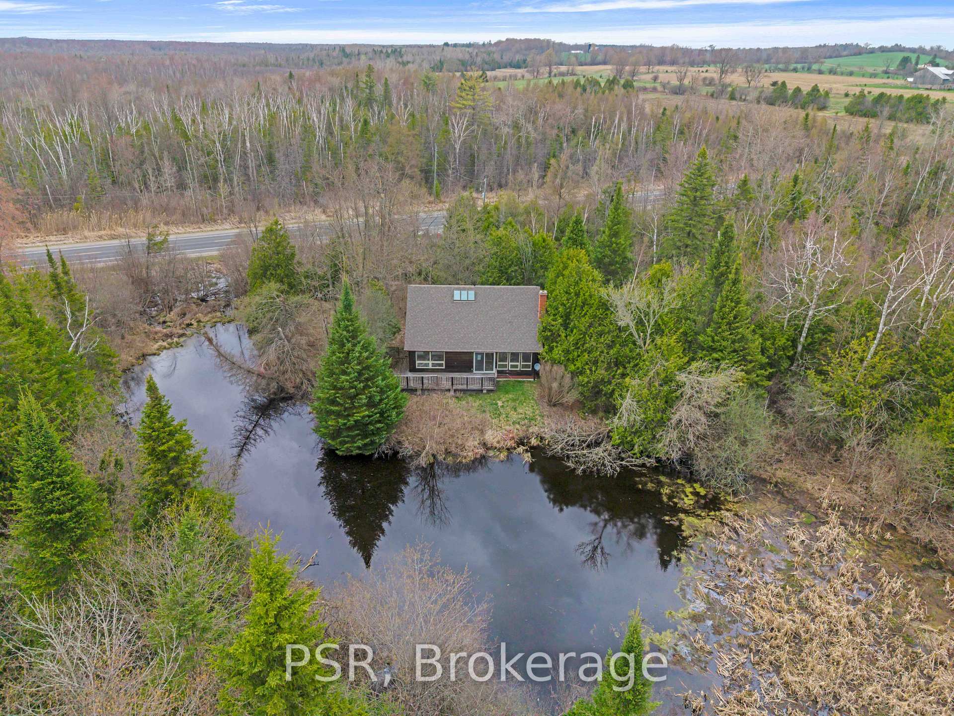 Photo 17 of 461 Ravenshoe Road, Uxbridge, Rural Uxbridge — HOMEH
