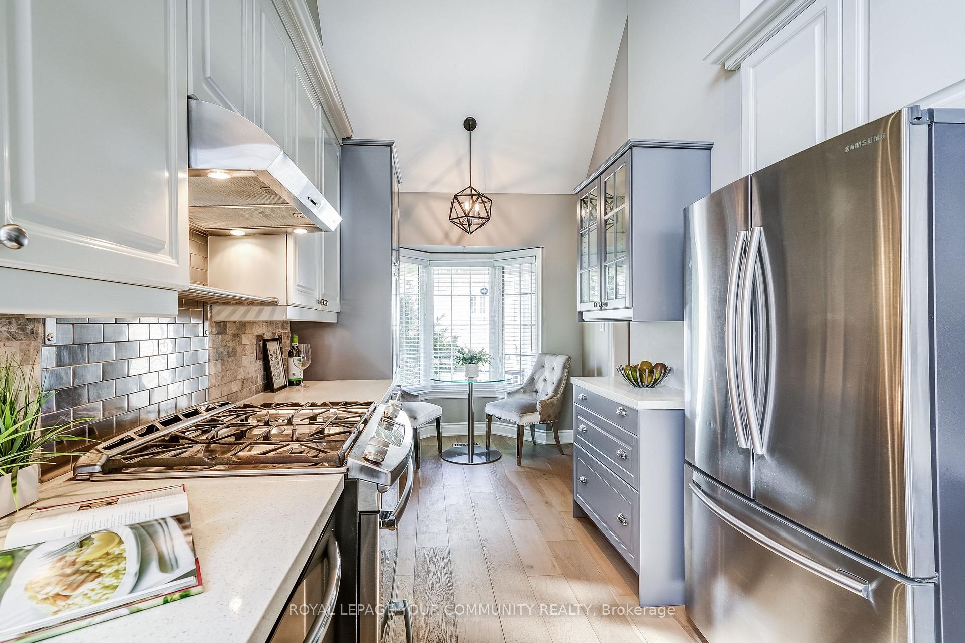 Photo 7 of 409 Terry Carter Crescent, Newmarket, Gorham-College Manor — HOMEH