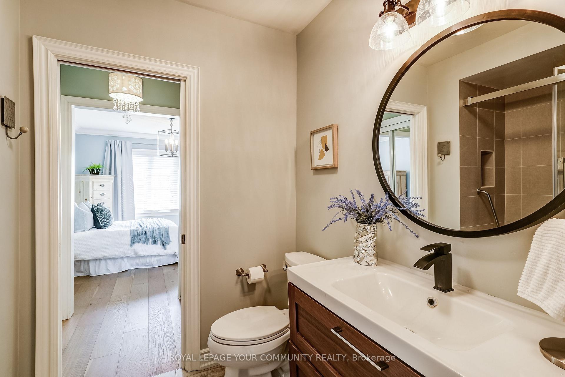 Photo 33 of 409 Terry Carter Crescent, Newmarket, Gorham-College Manor — HOMEH