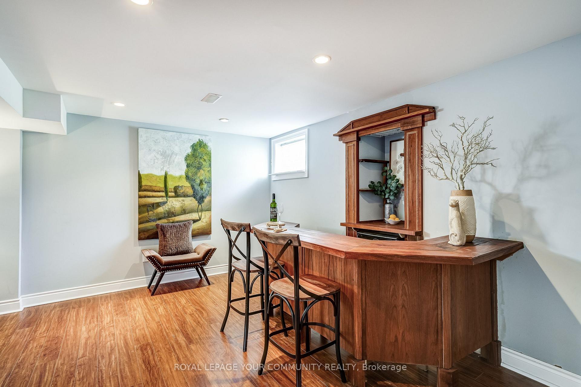 Photo 32 of 409 Terry Carter Crescent, Newmarket, Gorham-College Manor — HOMEH