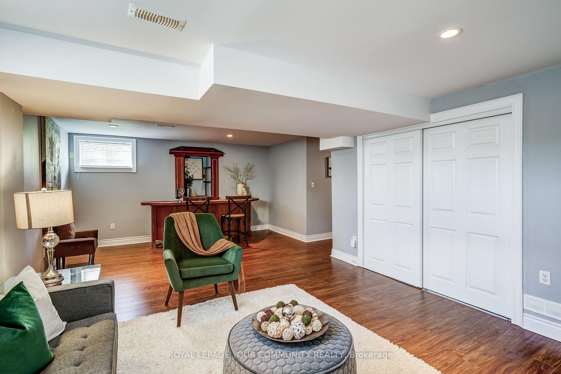 Photo 35 of 409 Terry Carter Crescent, Newmarket, Gorham-College Manor — HOMEH