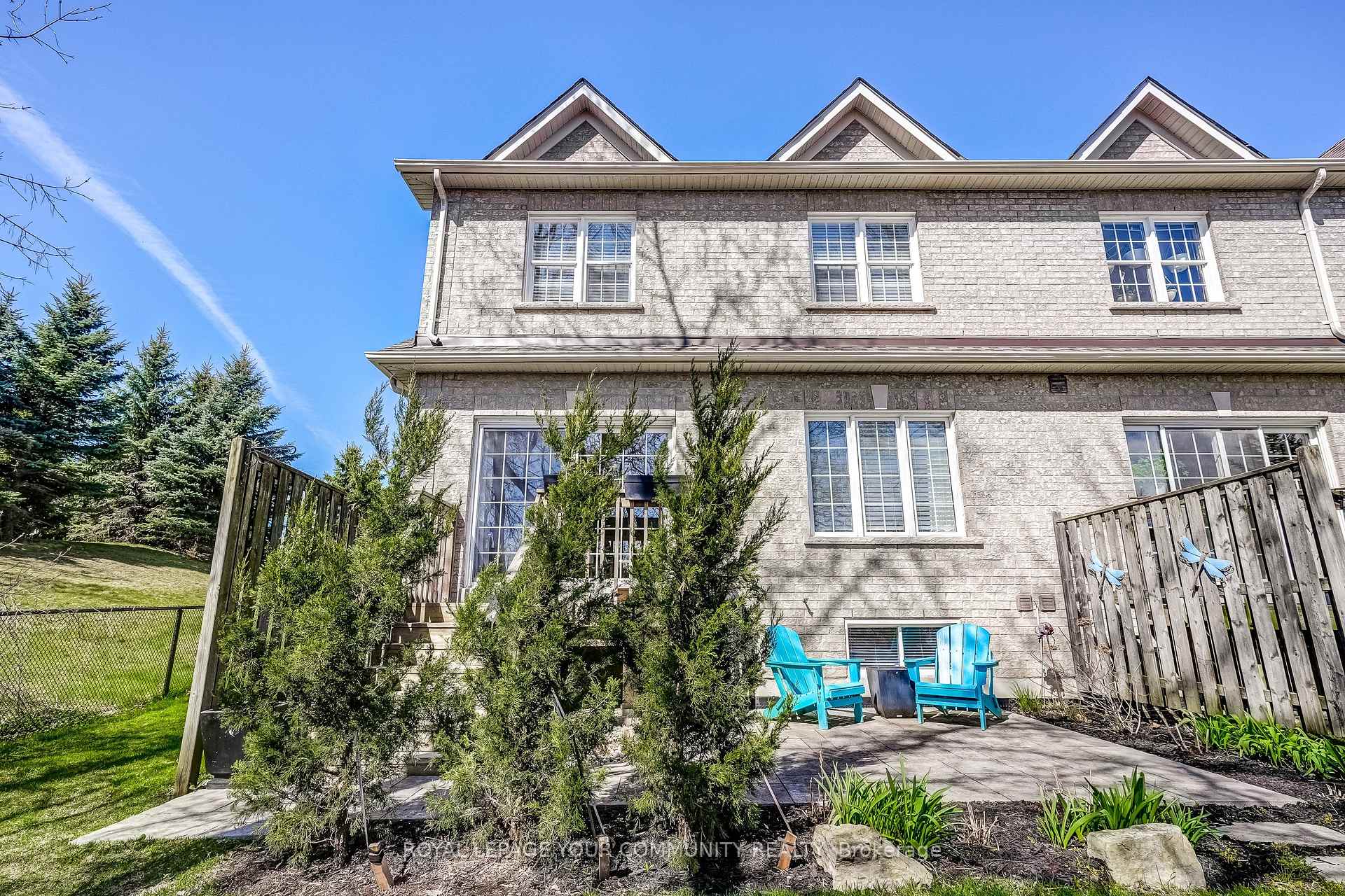 Photo 41 of 409 Terry Carter Crescent, Newmarket, Gorham-College Manor — HOMEH