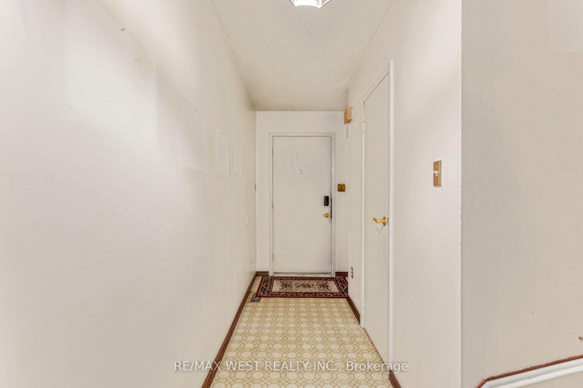 Photo 42 of 36 Chichester Road, Markham, Milliken Mills East — HOMEH