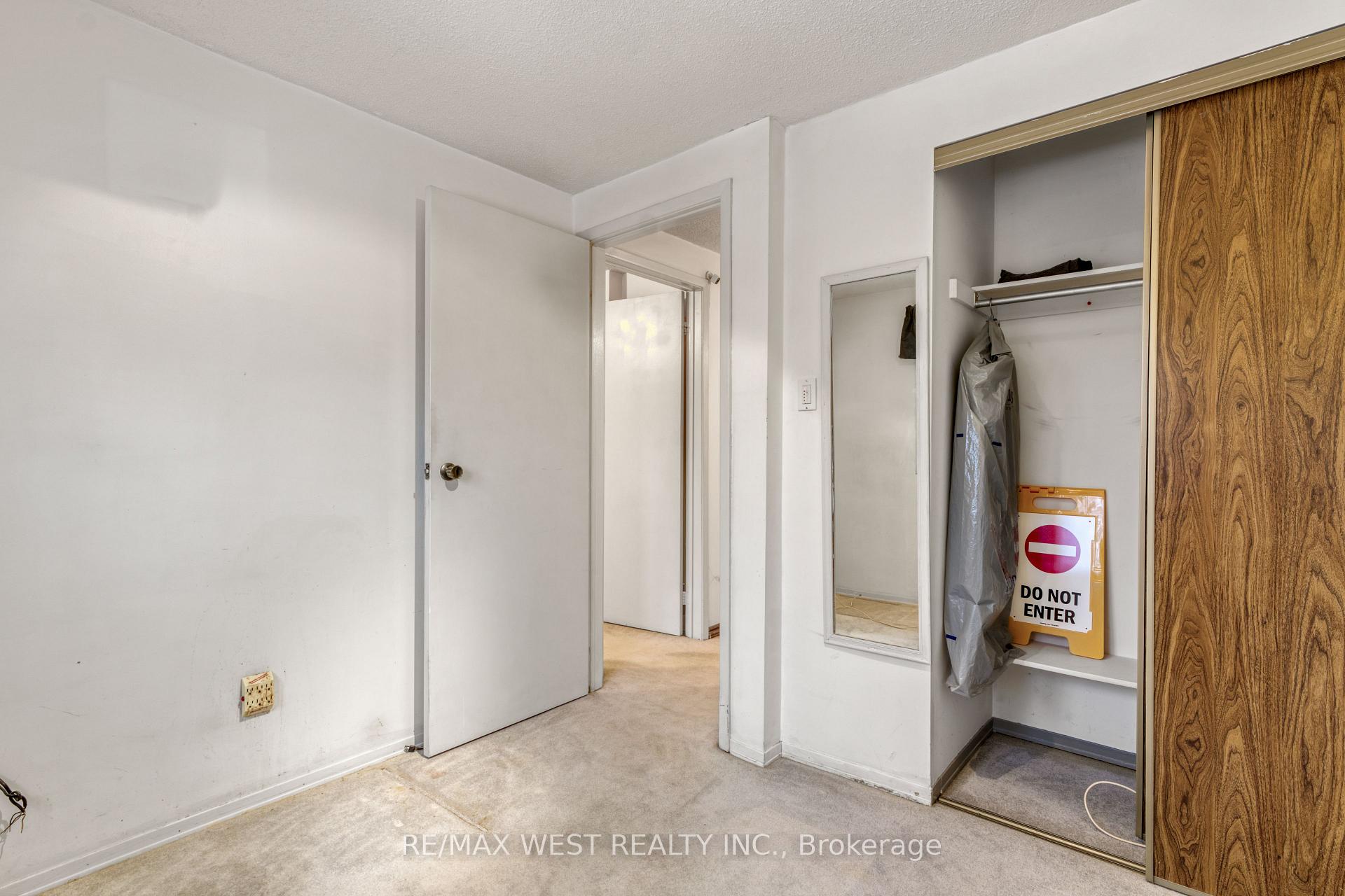 Photo 14 of 36 Chichester Road, Markham, Milliken Mills East — HOMEH