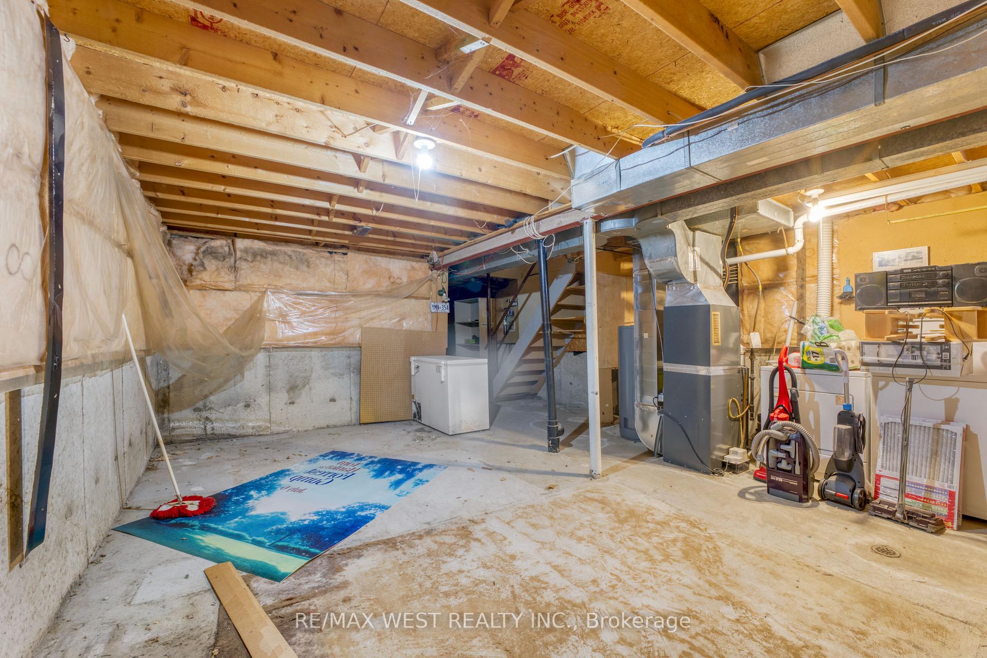 Photo 34 of 36 Chichester Road, Markham, Milliken Mills East — HOMEH