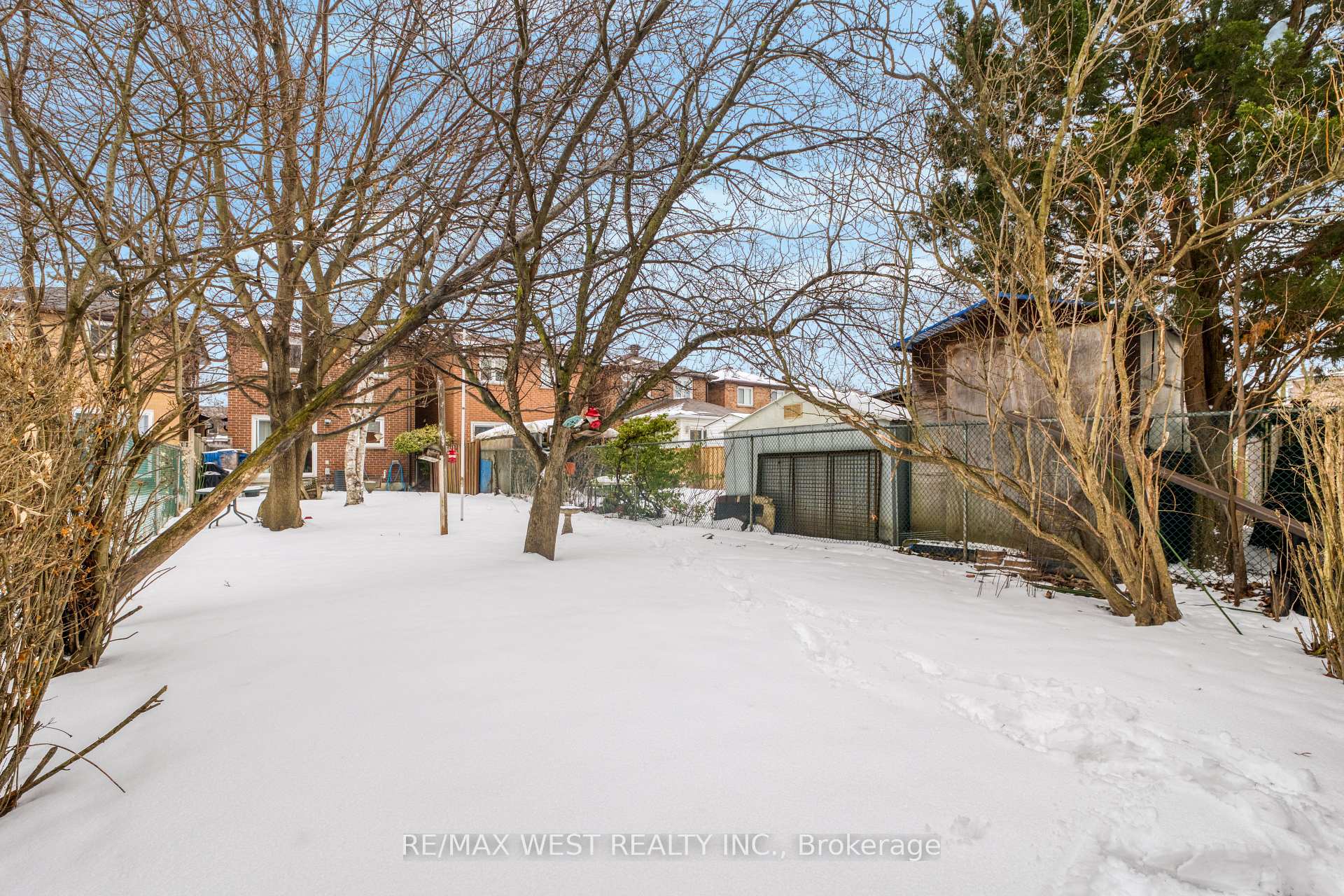 Photo 32 of 36 Chichester Road, Markham, Milliken Mills East — HOMEH