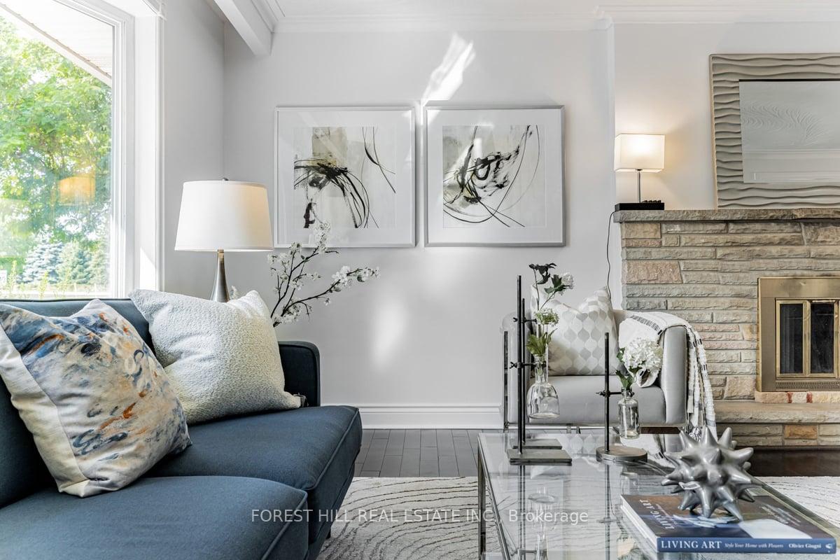 Photo 5 of 4 Dalmeny Road, Markham, Grandview — HOMEH