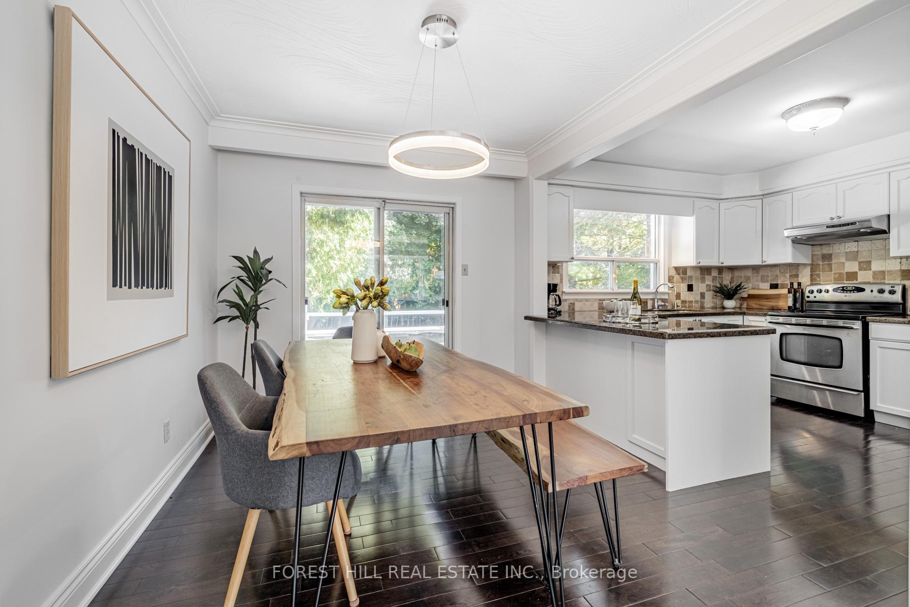 Photo 2 of 4 Dalmeny Road, Markham, Grandview — HOMEH
