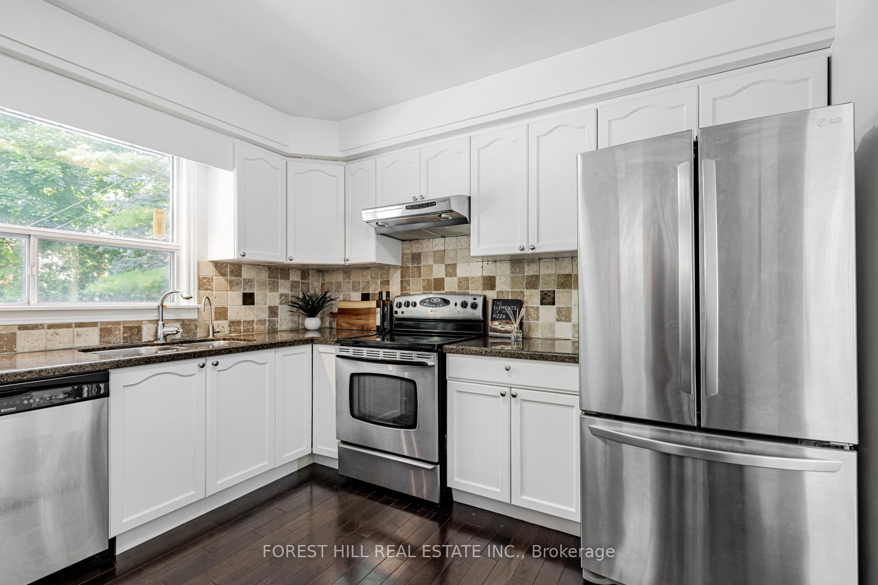 Photo 14 of 4 Dalmeny Road, Markham, Grandview — HOMEH