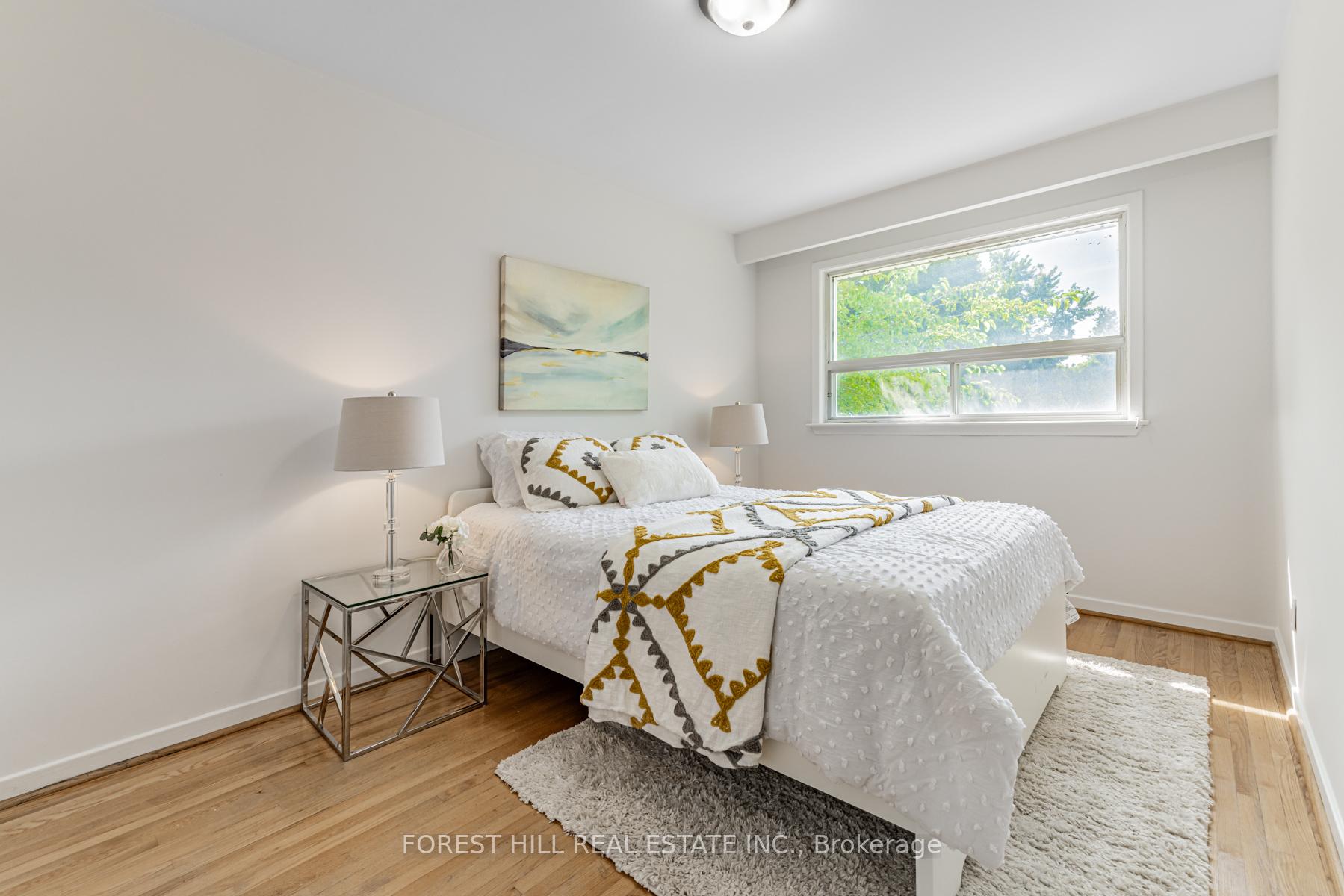 Photo 10 of 4 Dalmeny Road, Markham, Grandview — HOMEH