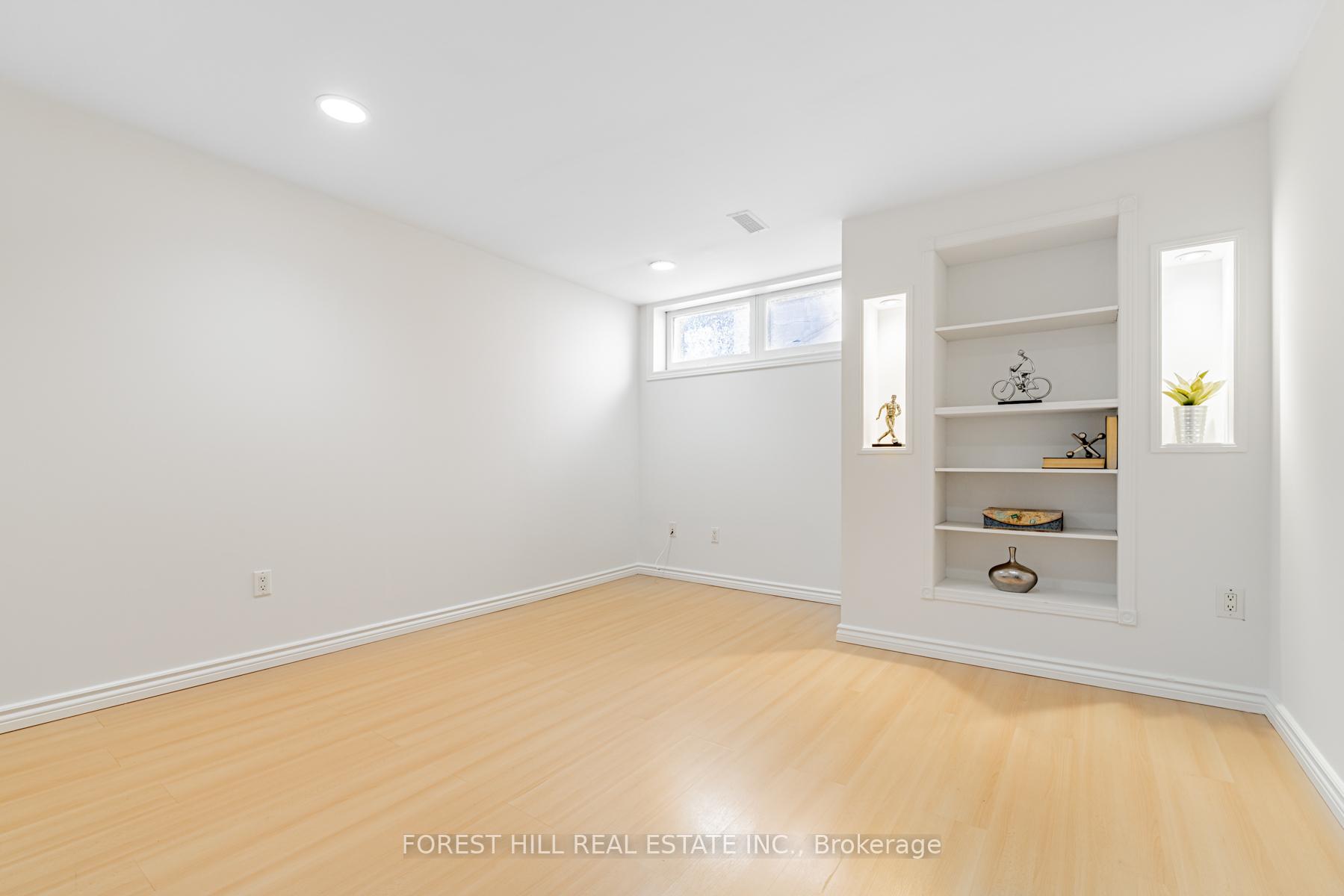 Photo 20 of 4 Dalmeny Road, Markham, Grandview — HOMEH
