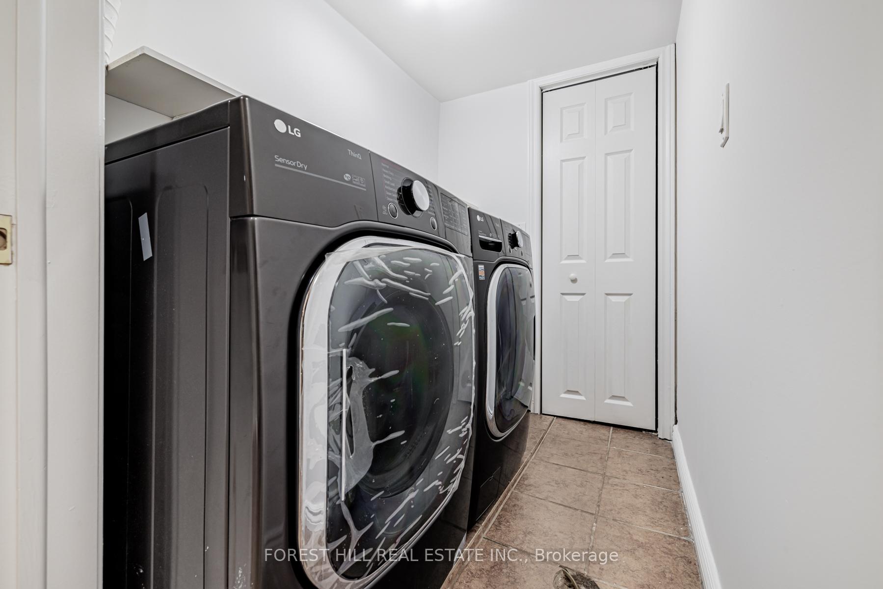 Photo 16 of 4 Dalmeny Road, Markham, Grandview — HOMEH