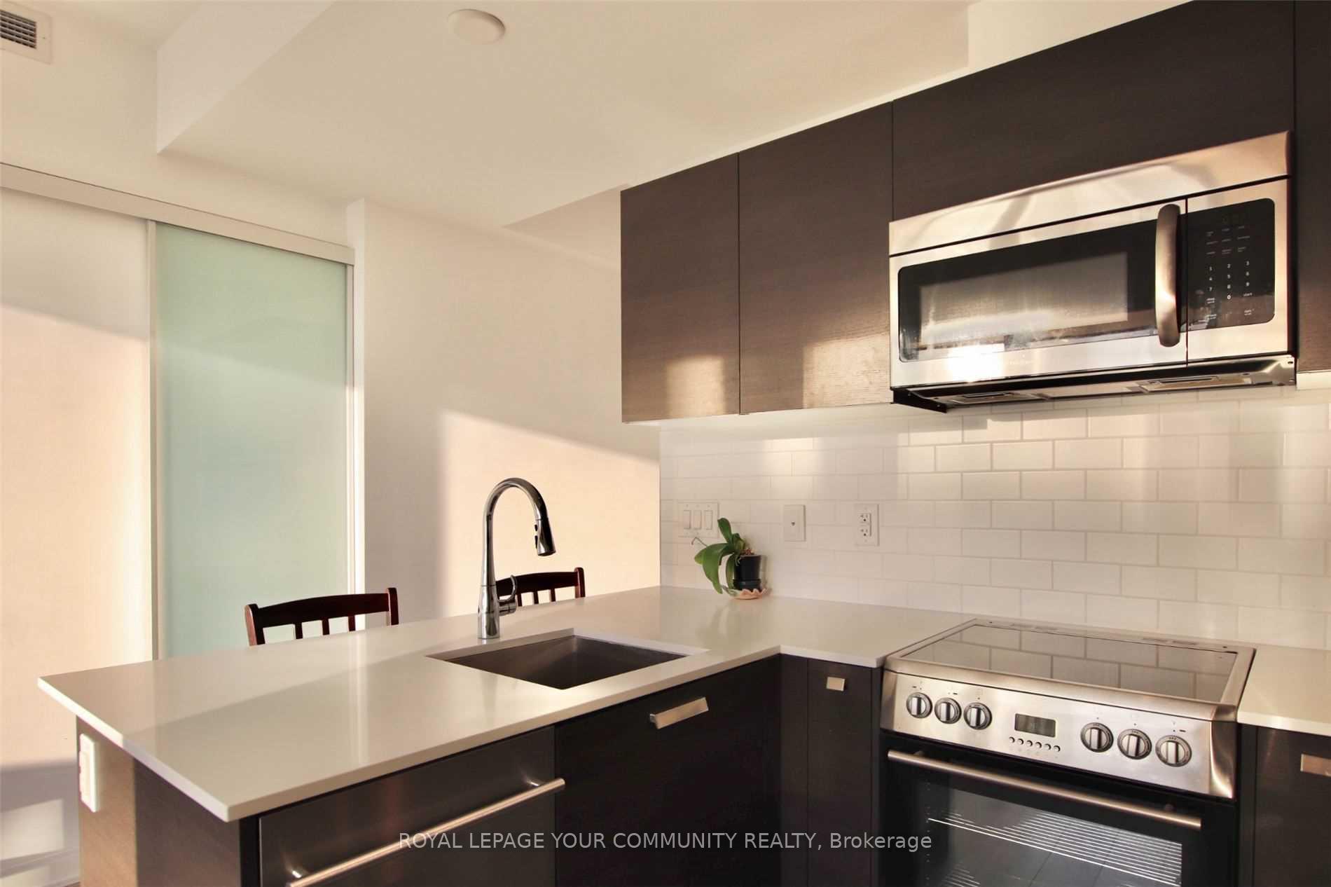 Photo 4 of Unit 3105, 42 Charles Street E, Toronto, Church-Yonge Corridor — HOMEH