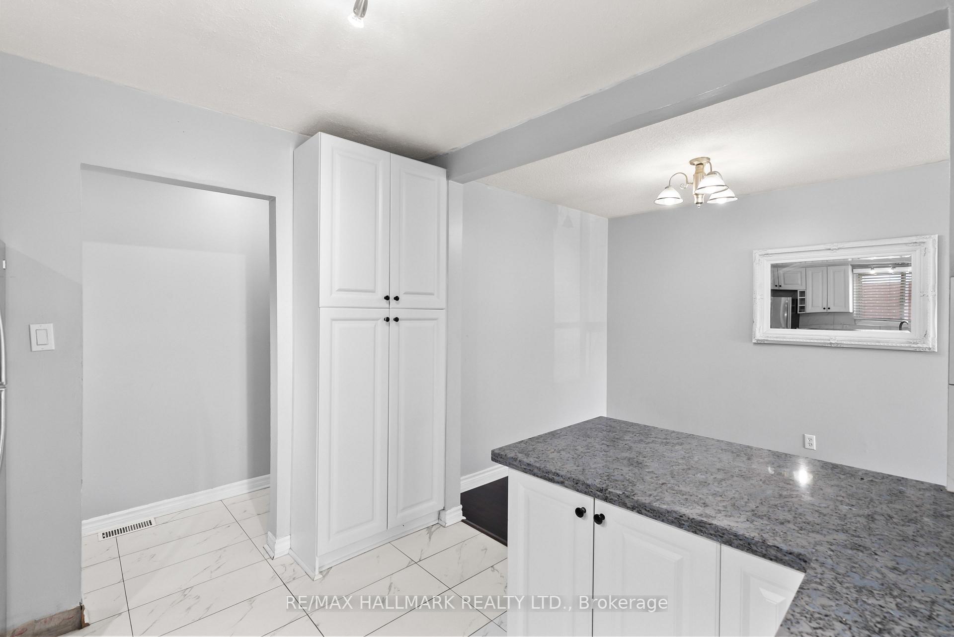 Photo 9 of 381 Surrey Drive, Oshawa, Eastdale — HOMEH