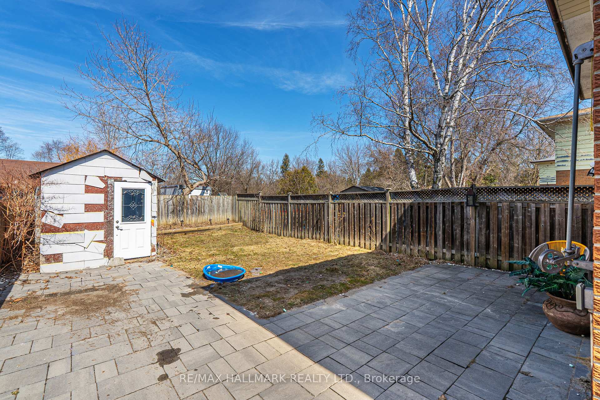 Photo 27 of 381 Surrey Drive, Oshawa, Eastdale — HOMEH