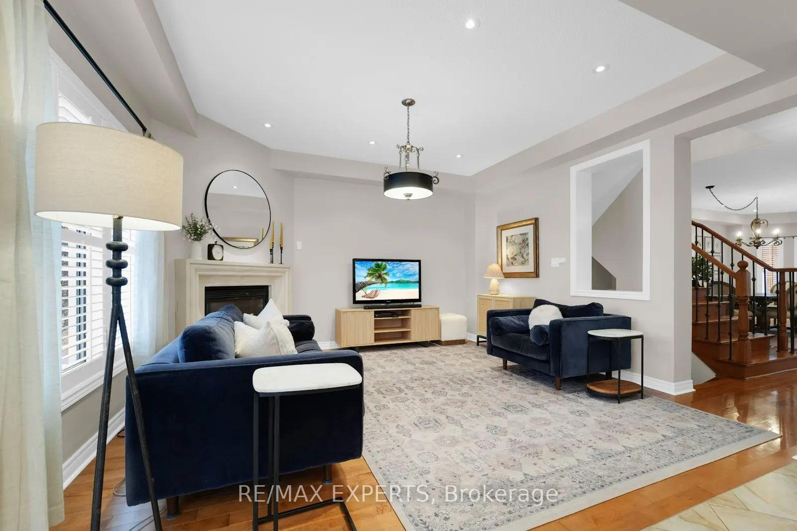 Photo 2 of 42 Angelico Avenue, Vaughan, Vellore Village — HOMEH