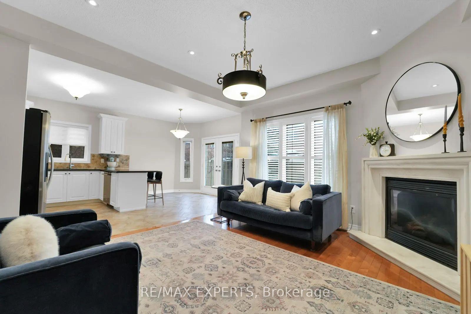 Photo 5 of 42 Angelico Avenue, Vaughan, Vellore Village — HOMEH