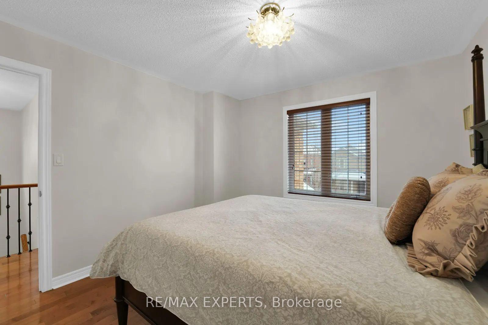 Photo 17 of 42 Angelico Avenue, Vaughan, Vellore Village — HOMEH